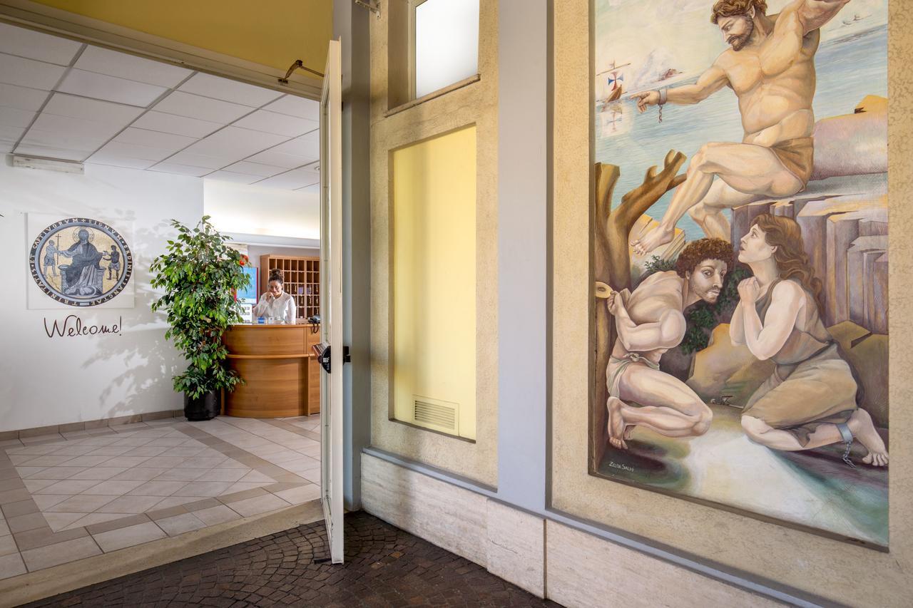 Hotel Casa Per Ferie Santa Maria Alle Fornaci Roma